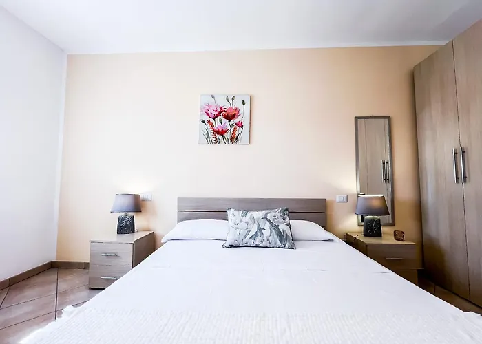 Ginestra House Lägenhet Olbia