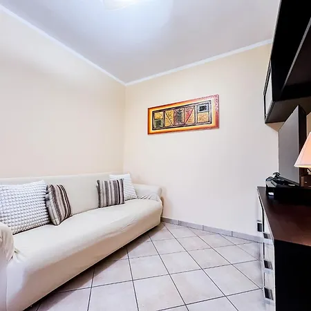 Ginestra House Διαμέρισμα Όλμπια
